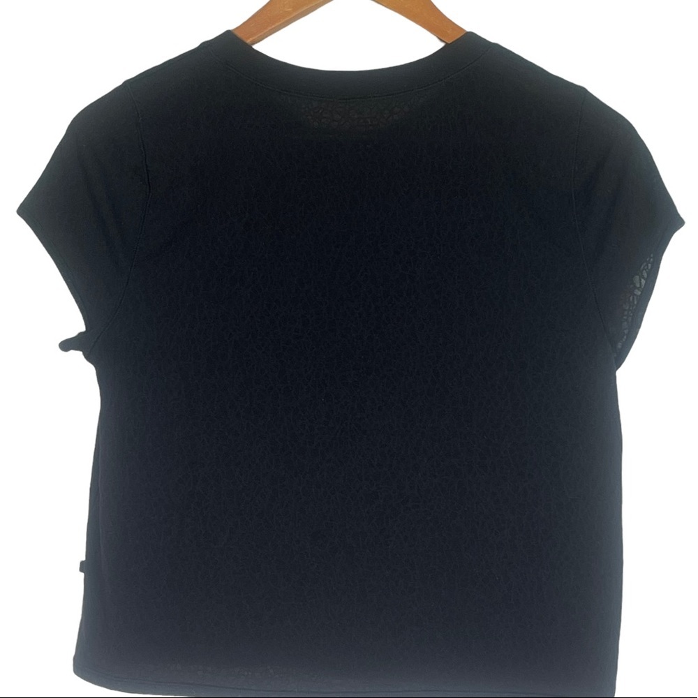 Lululemon Small Printed Cropped Tee